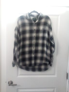 90s Style Black & White Plaid Men's Button-Up Shirt Size Large